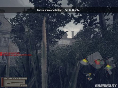 《死亡间谍:决断时刻》第三关最高难度开两枪完成任务