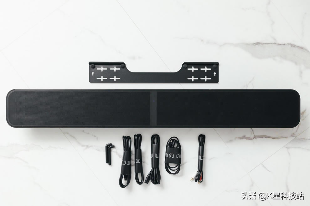 ָһϵĻɶ飿BLUESOUND SOUNDBAR 2i