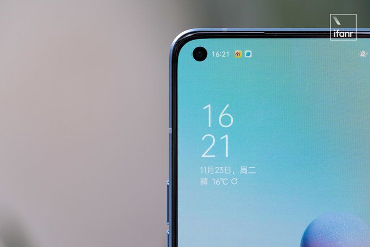 OPPO Reno7 Pro ⣺йè۾ͷᷢ