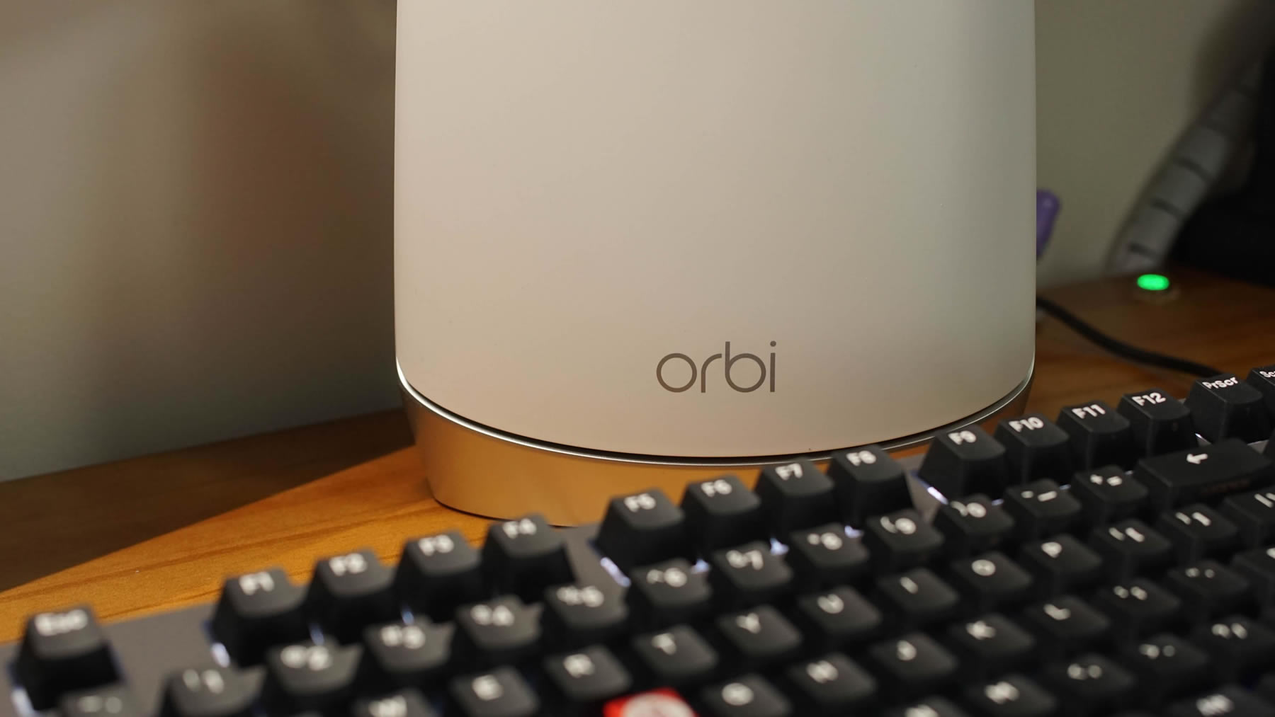 ǹWiFiȫWiFi6Orbi MX4200 MeshԱ